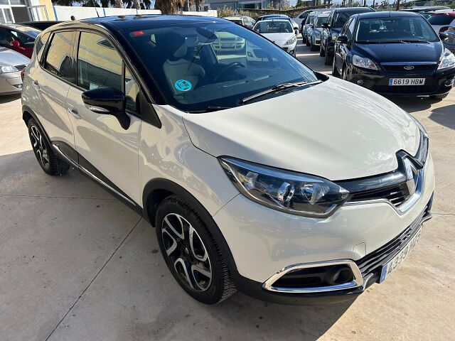 RENAULT CAPTUR ZEN 1.2 TCE AUTO SPANISH LHD IN SPAIN 75000 MILES SUPERB 2014